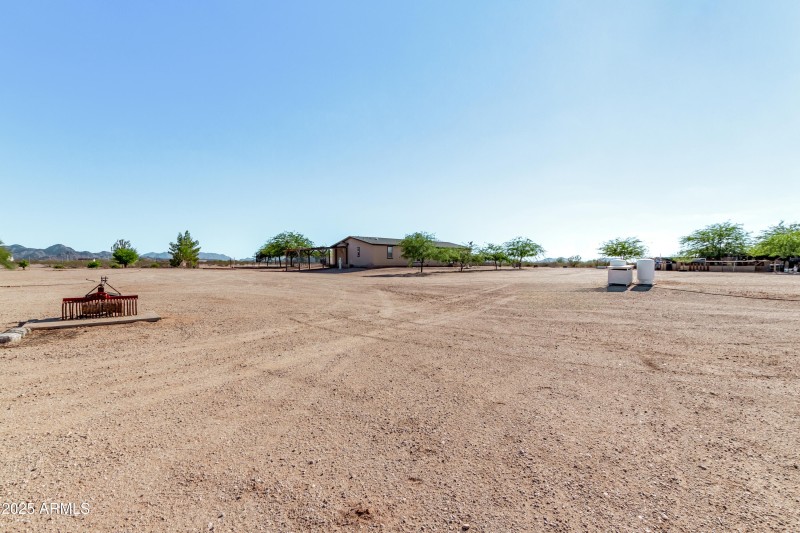 19012 W. Camino Real