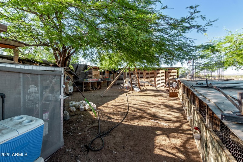 19012 W. Camino Real