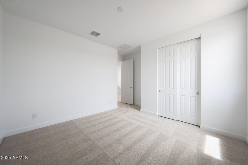 PHX_Landmarke_Lot 1189_Mahogany_315_Bed3