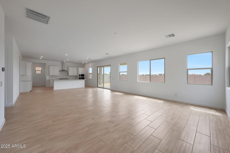 PHX_Landmarke_Lot 1189_Mahogany_315_Grea