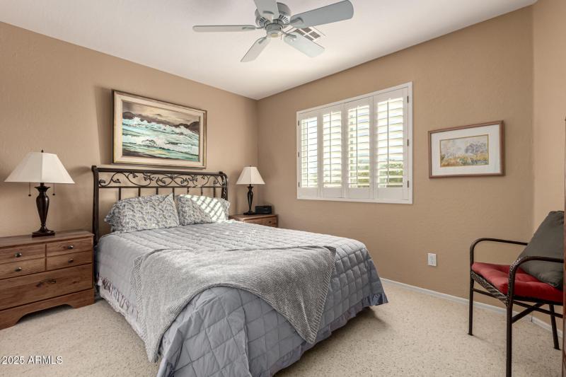 18-Ave of the Fountains