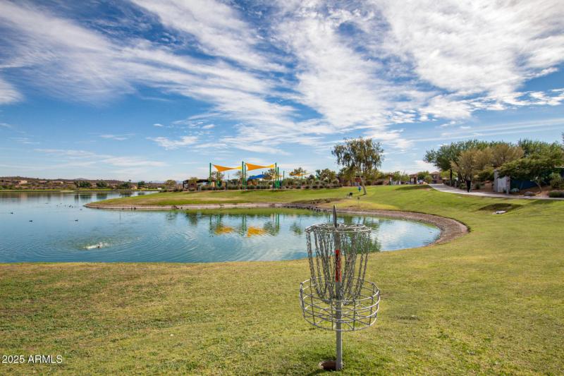 38-Ave of the Fountains