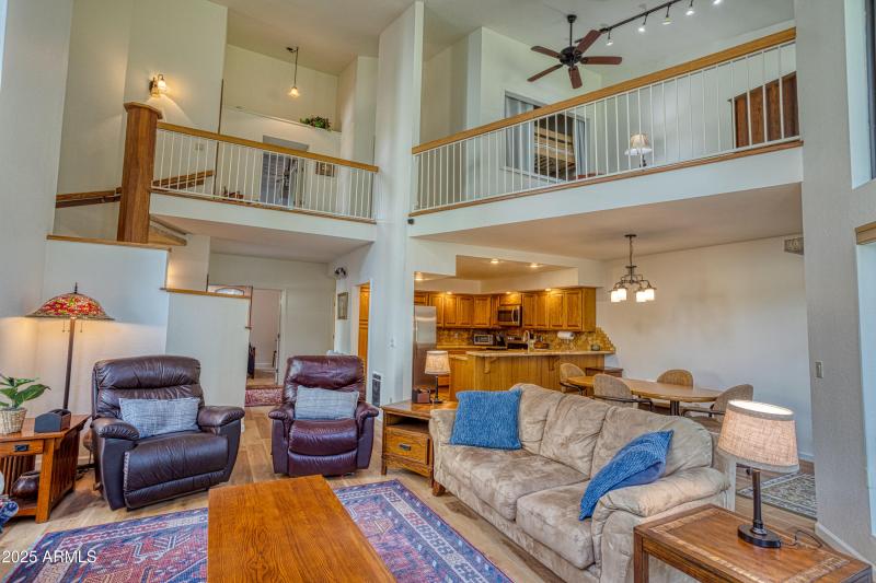 PAX_1097_AuroraHDR2019-edit