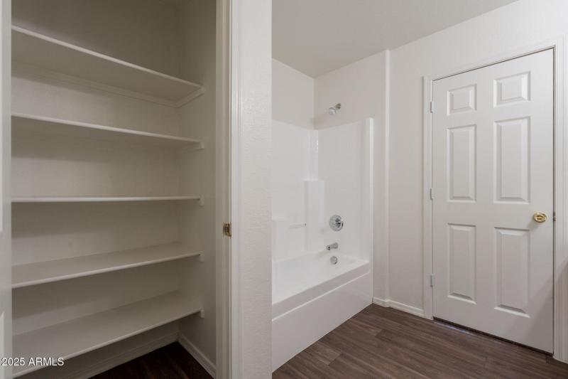 24-web-or-mls-82nd-24