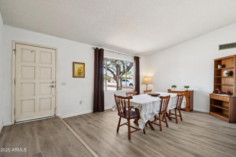 8-print-E Colgate Dr-S0309-008