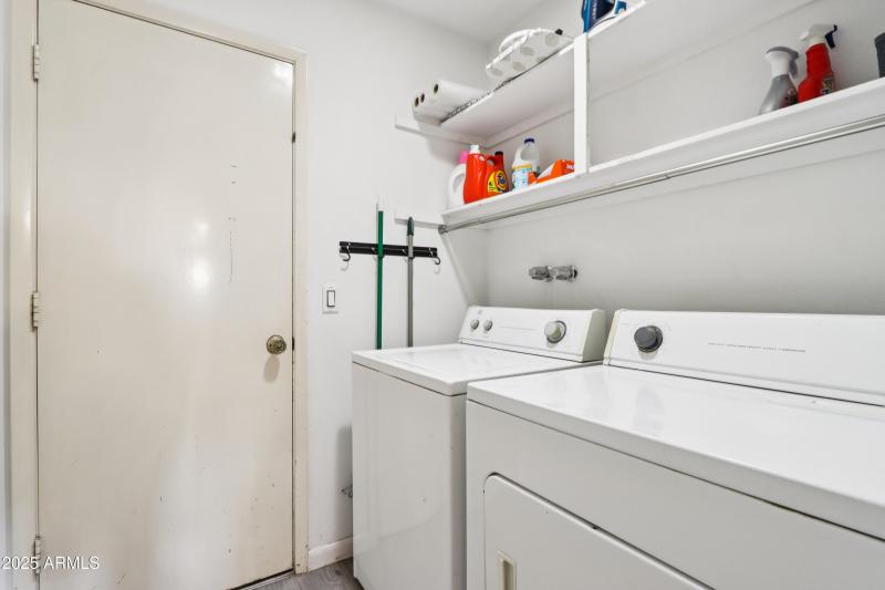 19-print-E Colgate Dr-S0309-019