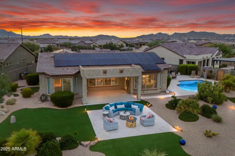 03-Backyard Sunset View