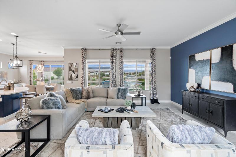 21-Family Room to Kitchen