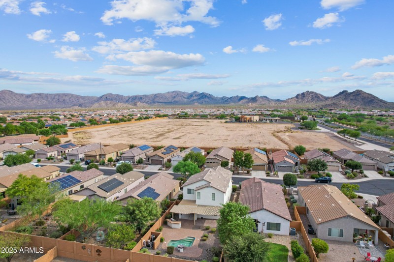 26234 W Behrend Dr-48