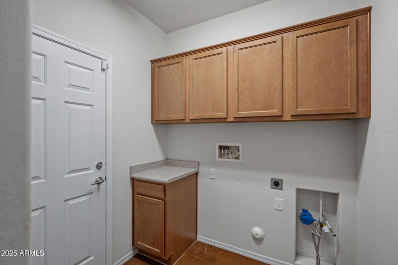 26234 W Behrend Dr-32