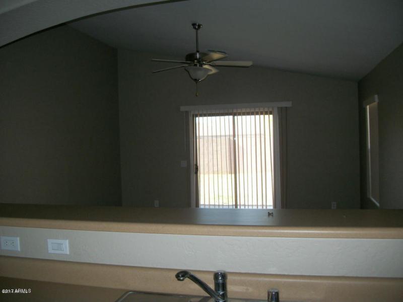 20140312232130789331000000-o[1]