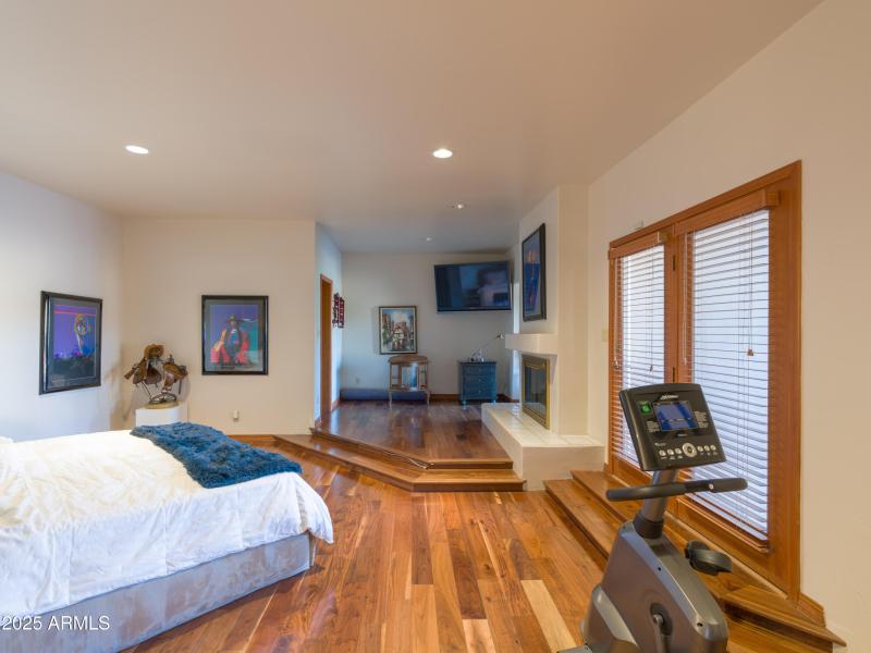 Direct Access to Backyard, Pool & Spa