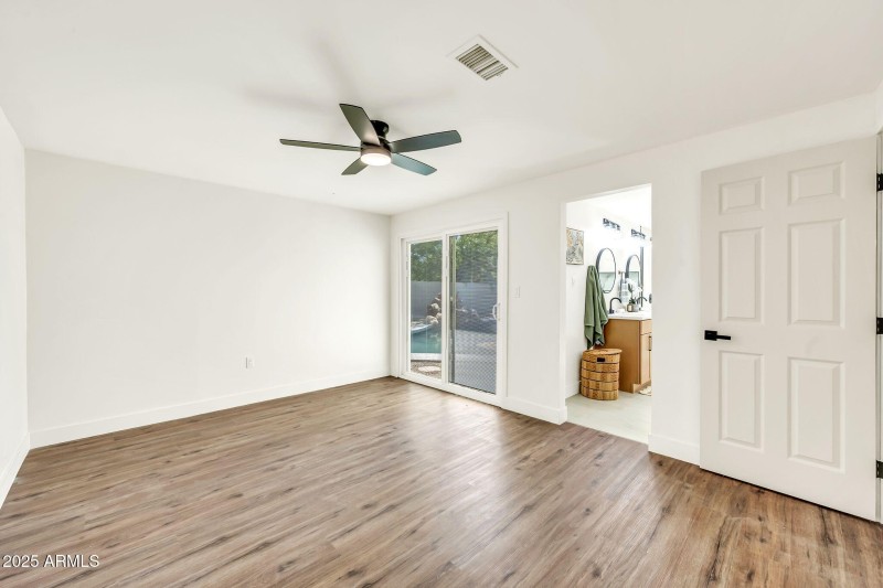 13815 N 41st Pl-20