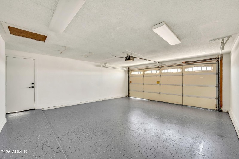 13815 N 41st Pl-39