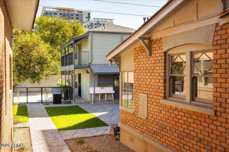 20220317185052480061000000-o