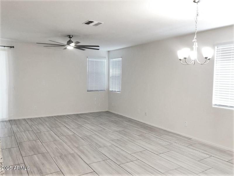 11+View+to+Living+Room