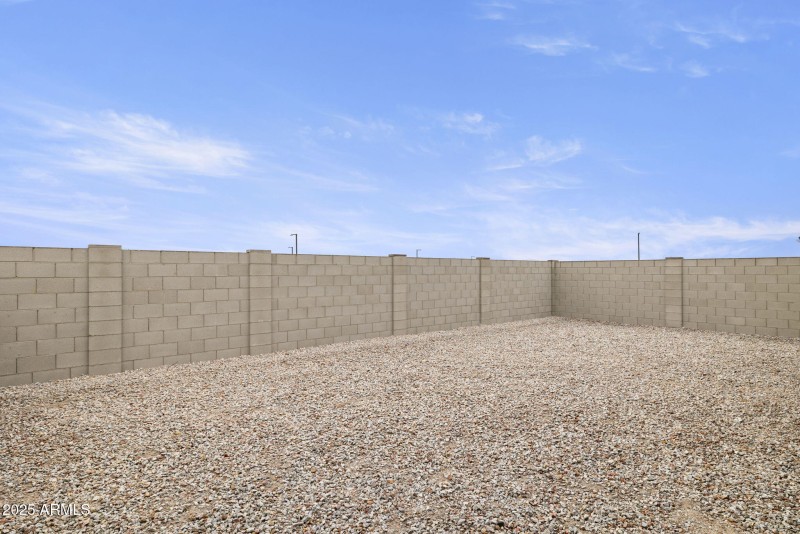 37-web-or-mls-15649-w-smoketree-dr-lot-1