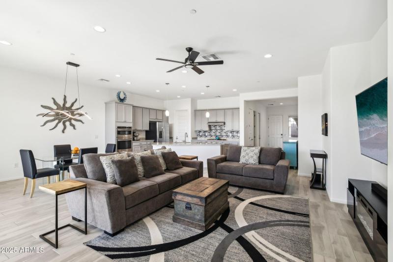 10-web-or-mls-E Prairie Aster Ln-010