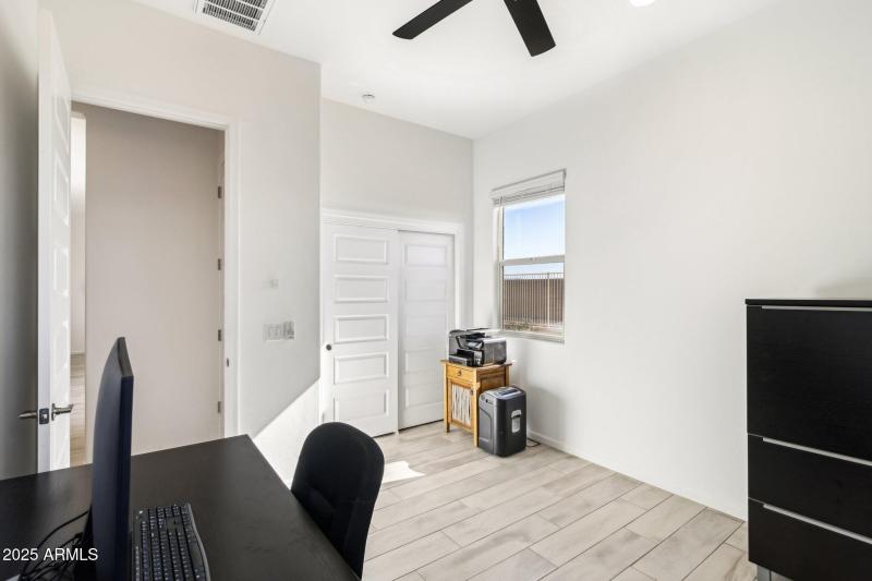 30-web-or-mls-E Prairie Aster Ln-030