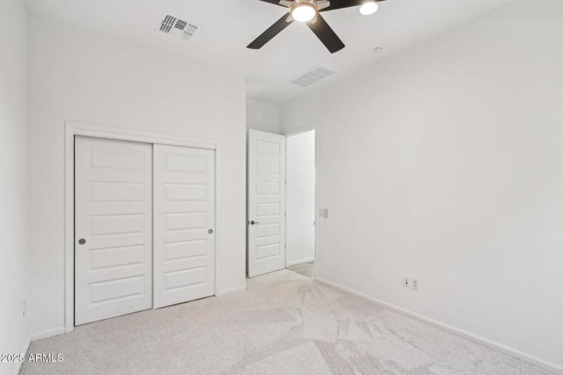 35-web-or-mls-E Prairie Aster Ln-035