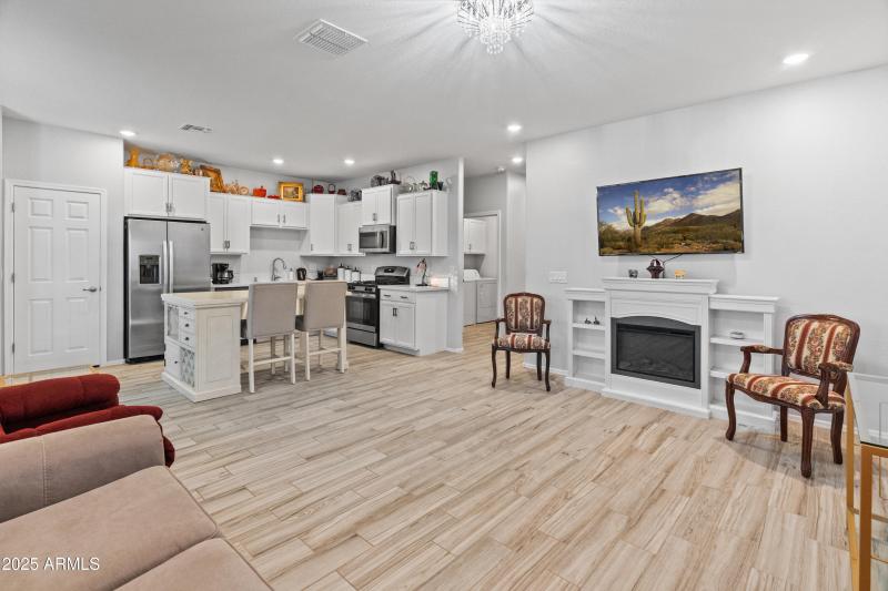 12739 W Myrtle Ave-21