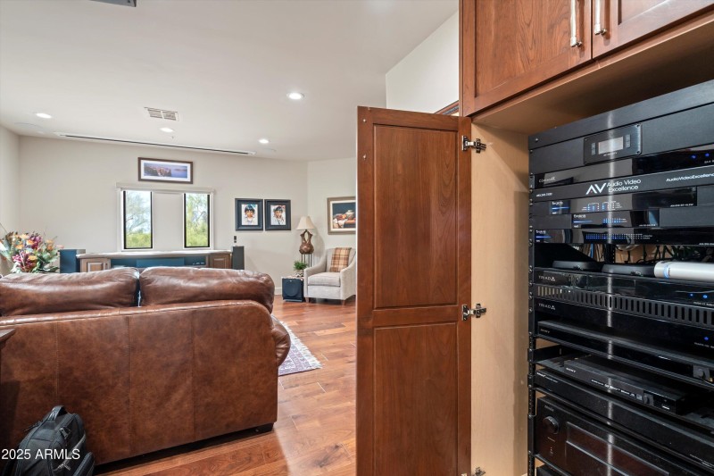 55-Home Server Cabinet