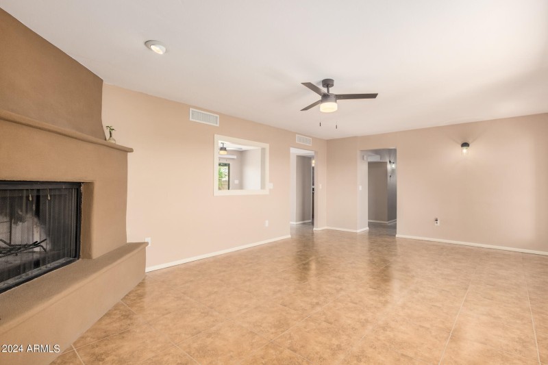 0005-05 - Hillcrest 4980