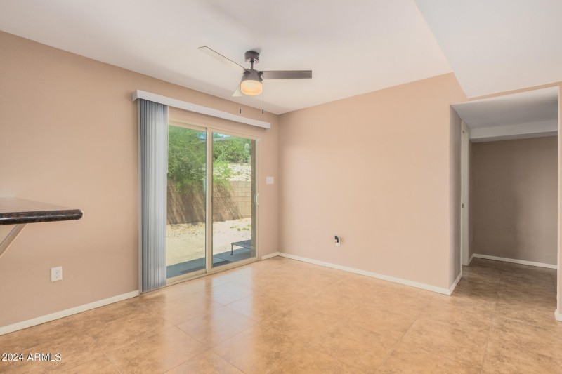 0009-09 - Hillcrest 4980