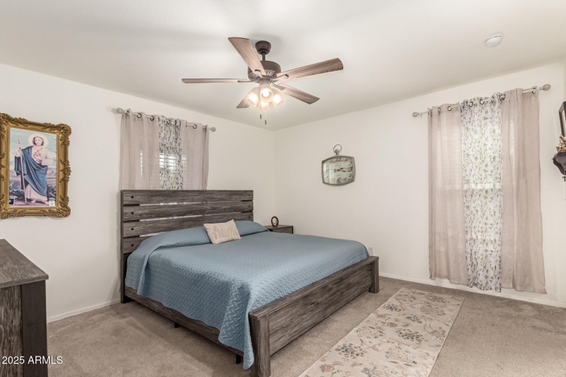 2000 S Apache Rd 252