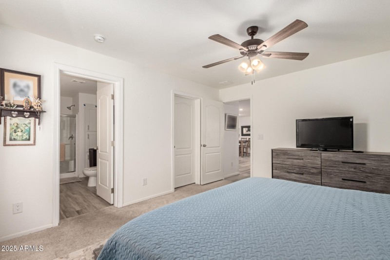 2000 S Apache Rd 252