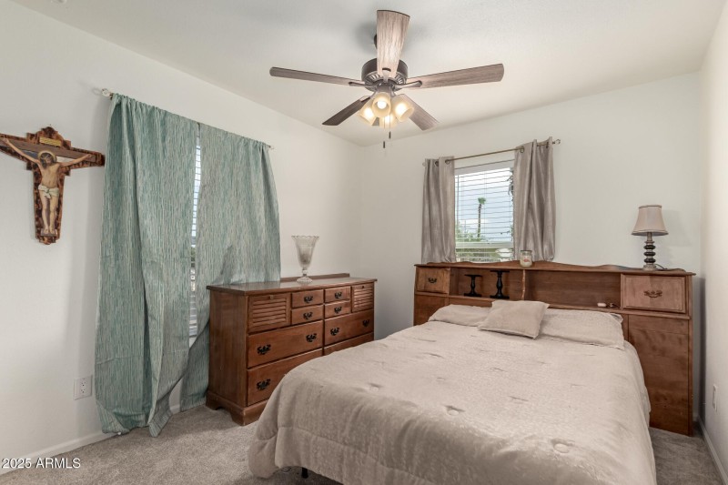 2000 S Apache Rd 252