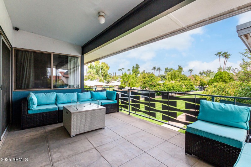 5150 N 20th St. #215