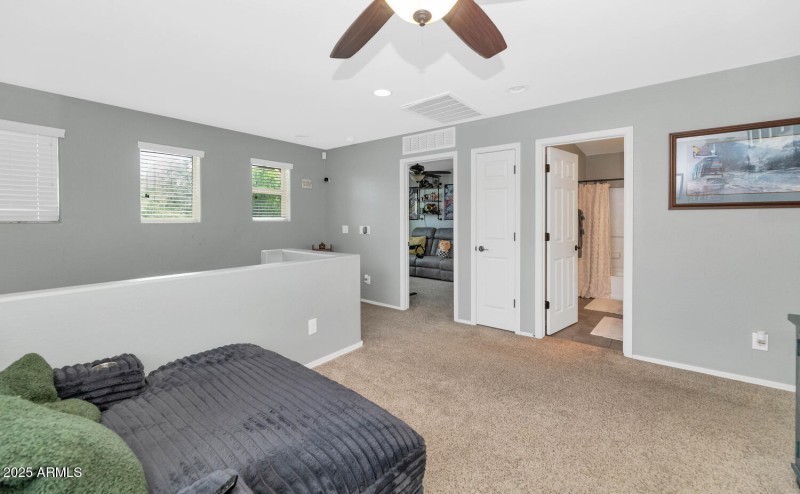 2898 S Hansen Dr-large-020-023-2898 S Ha