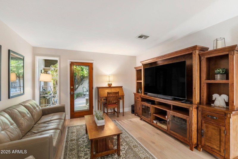 12-web-or-mls-IMG_6405