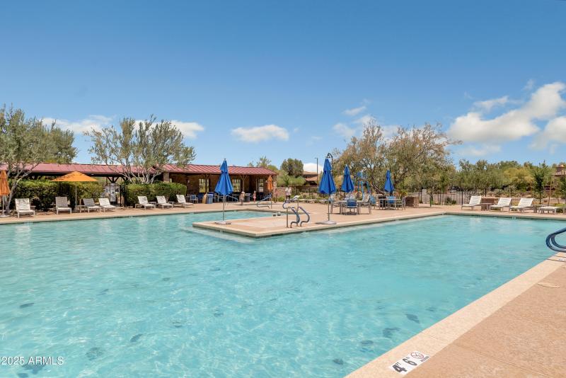 Sonoran Foothills Community pool 1