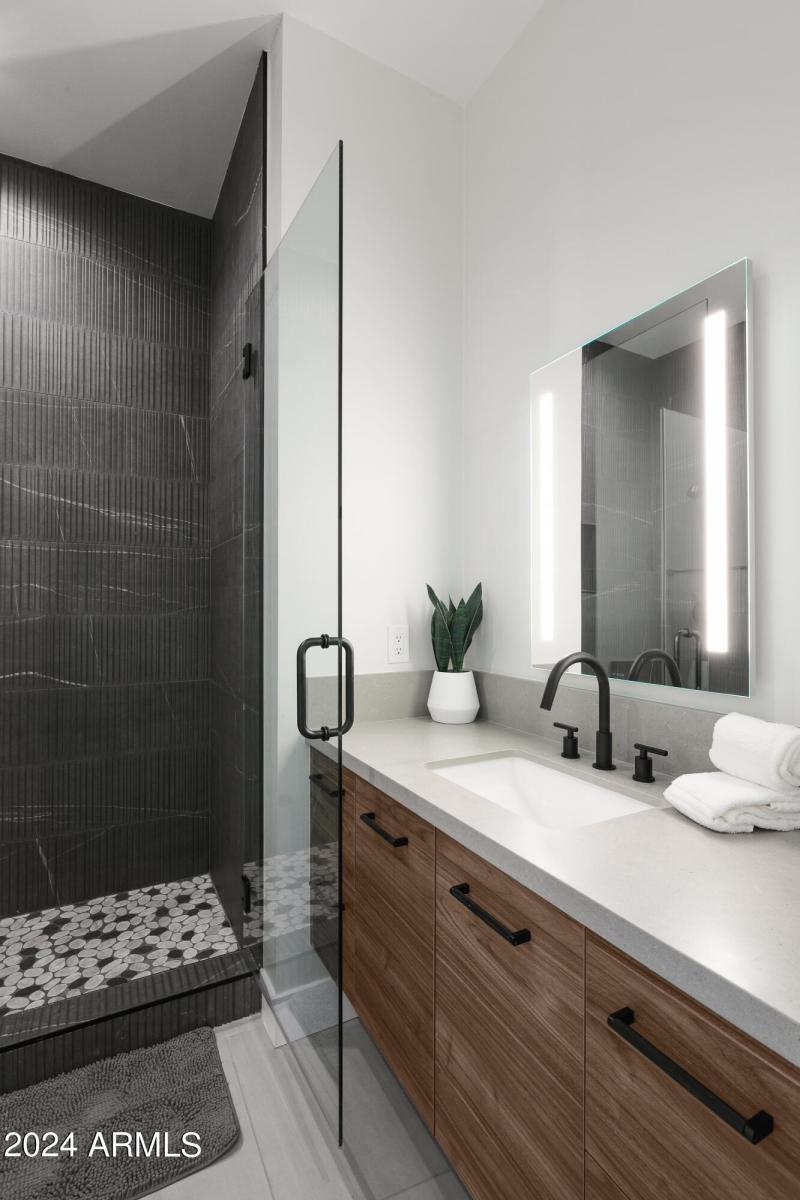 PropertyImageCo_13601N88thPl_WEB-30