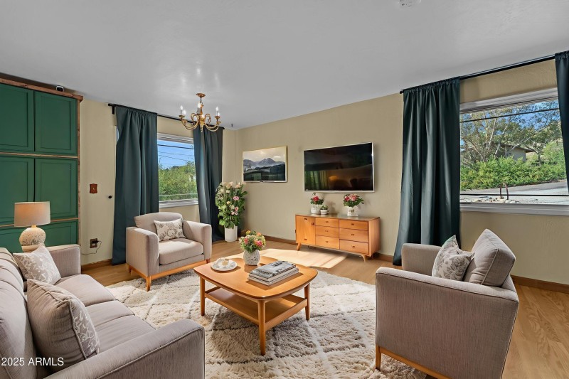 Virtual Staged Image- Living Room2