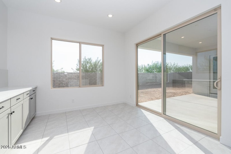 Tri Pointe Blossom Rock 554 - Extended D