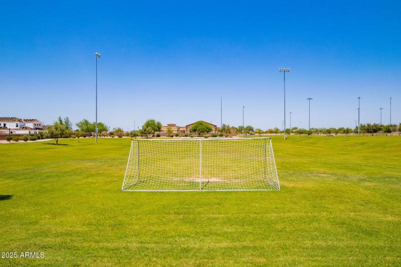 Tartesso sports courts and parks