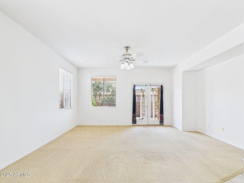 4-web-or-mls-CAM03379G0-PR0143-STILL004