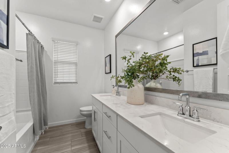 47-web-or-mls-DSC07917