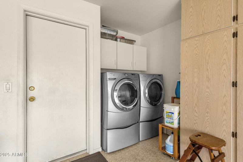 39-web-or-mls-16791-n-86th-dr