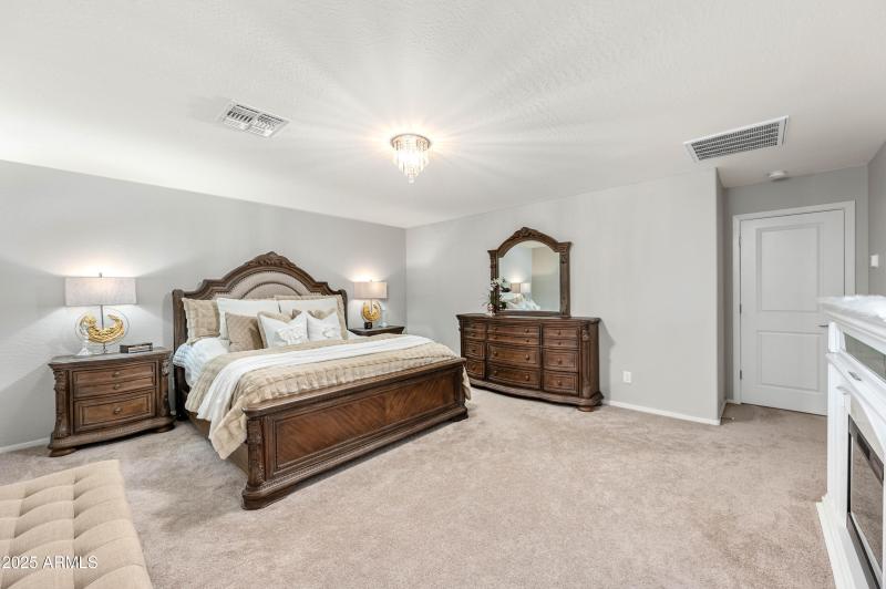 25218 N 143rd Ln-Surprise AZ 85387-21