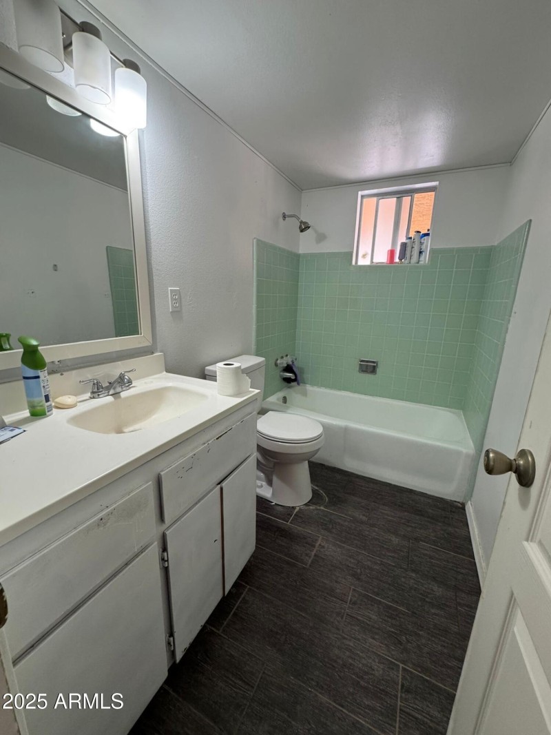 10f175a1-b361-4006-879a-e884d3e64cae