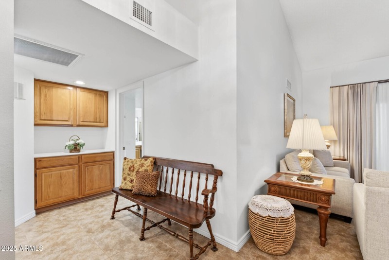 11_14122_W_Cavalcade11_mls