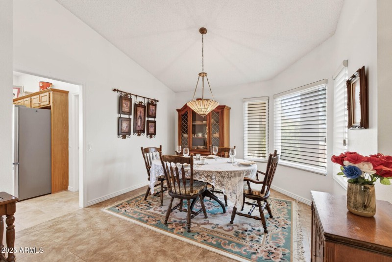 16_14122_W_Cavalcade16_mls