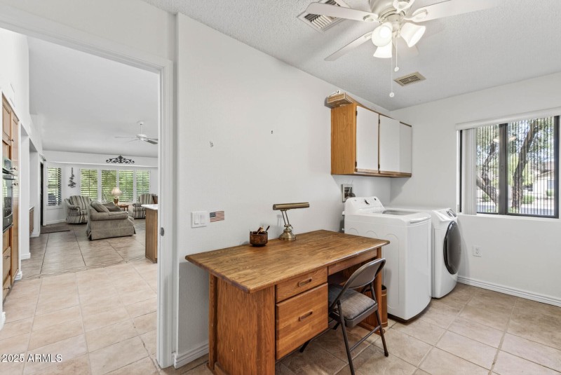 41_14122_W_Cavalcade41_mls