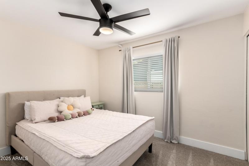 33 guest bed 2