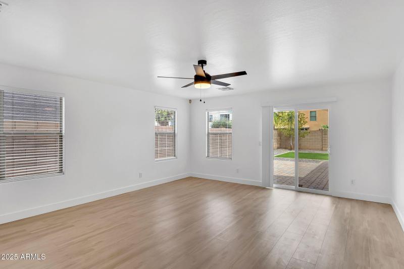 4-web-or-mls-Agrarian Hills-4