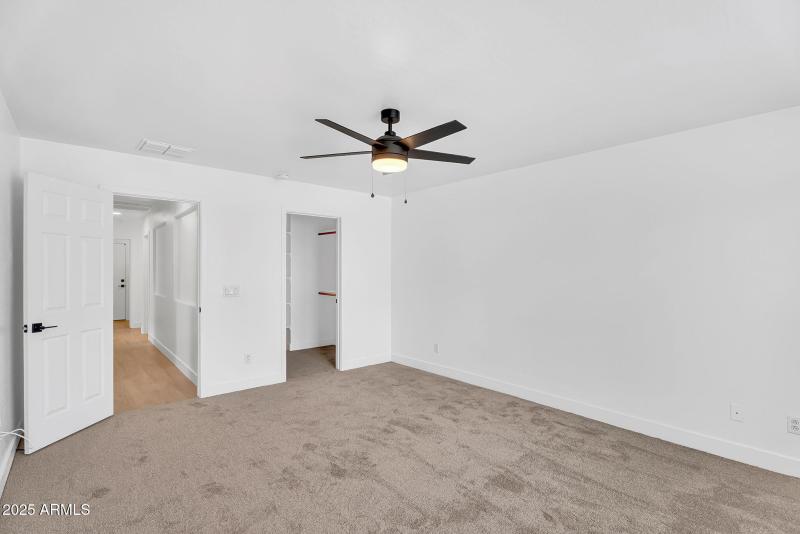 16-web-or-mls-Agrarian Hills-16